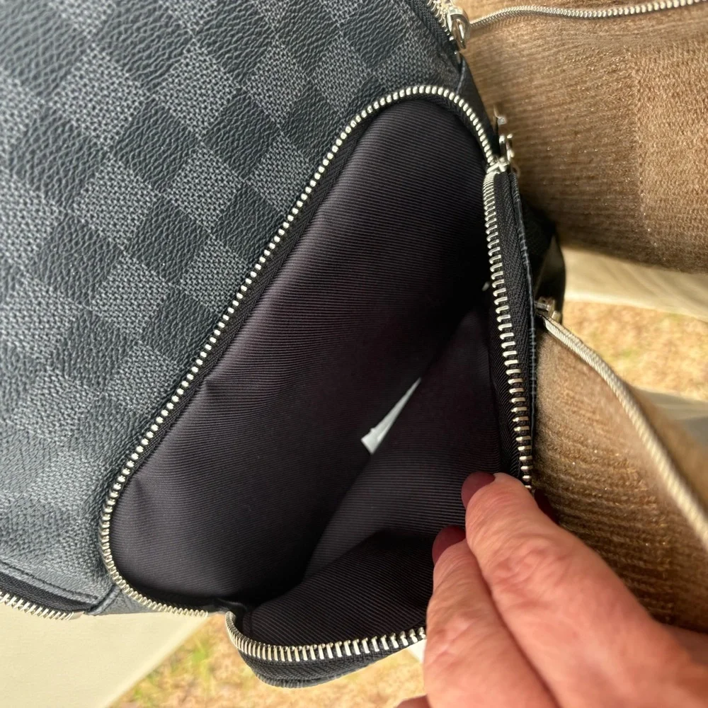 LOUIS VUITTON BLACK CHECKERED SLING BAG AUTHENTIC - Picture 11 of 12